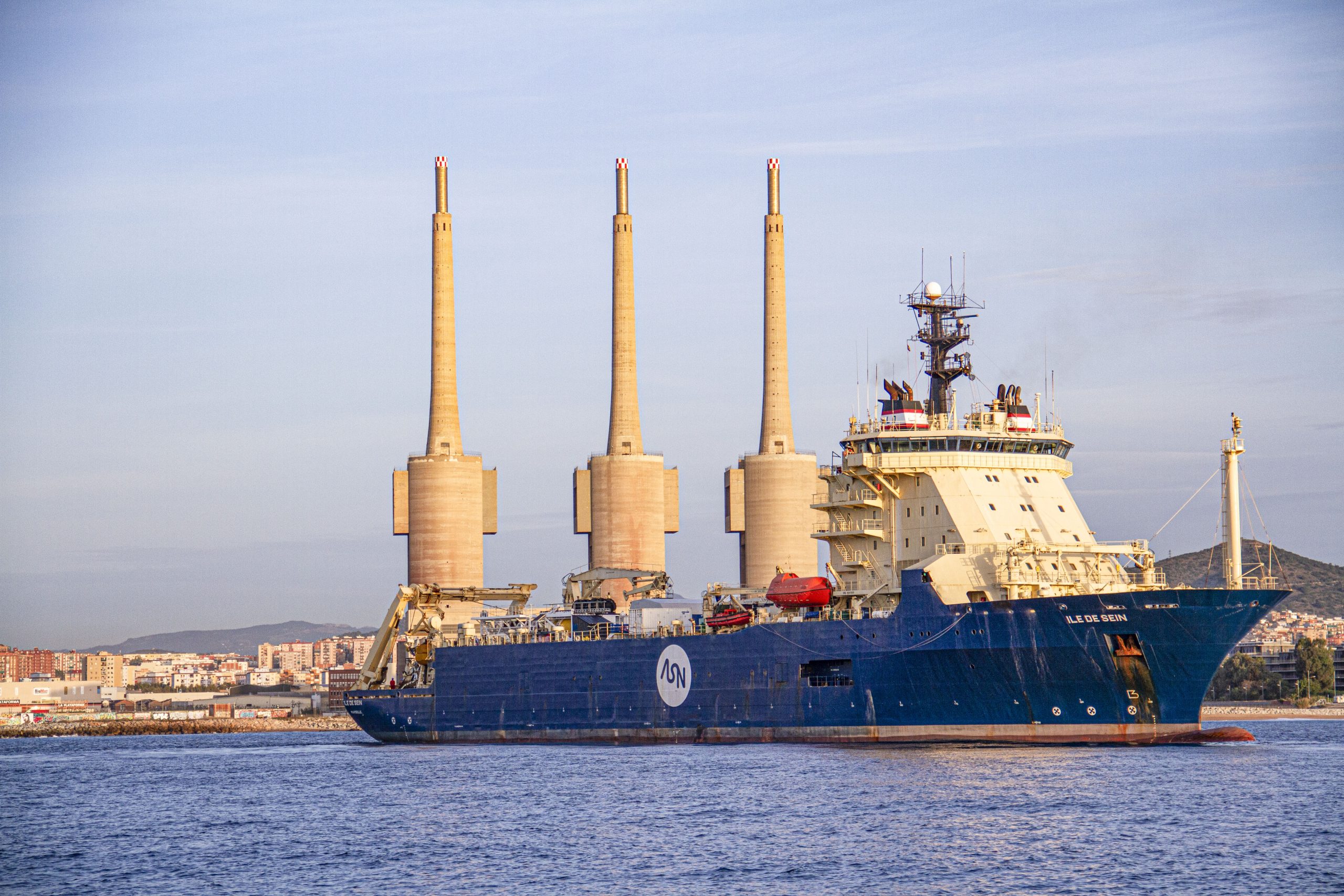 Ile de Seyn vessel